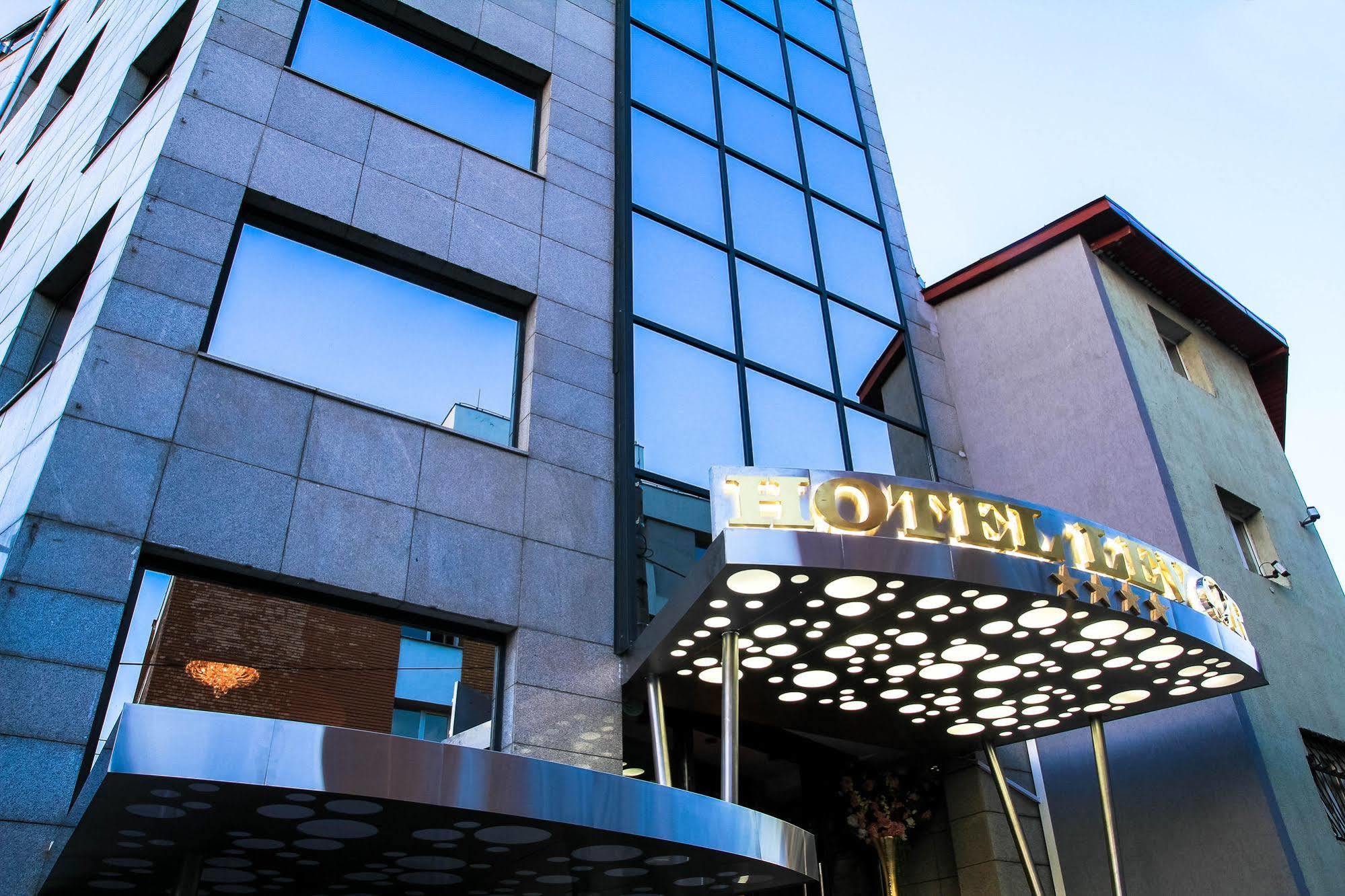 Best Western Hotel Lev Or I Bukarest Exterior foto