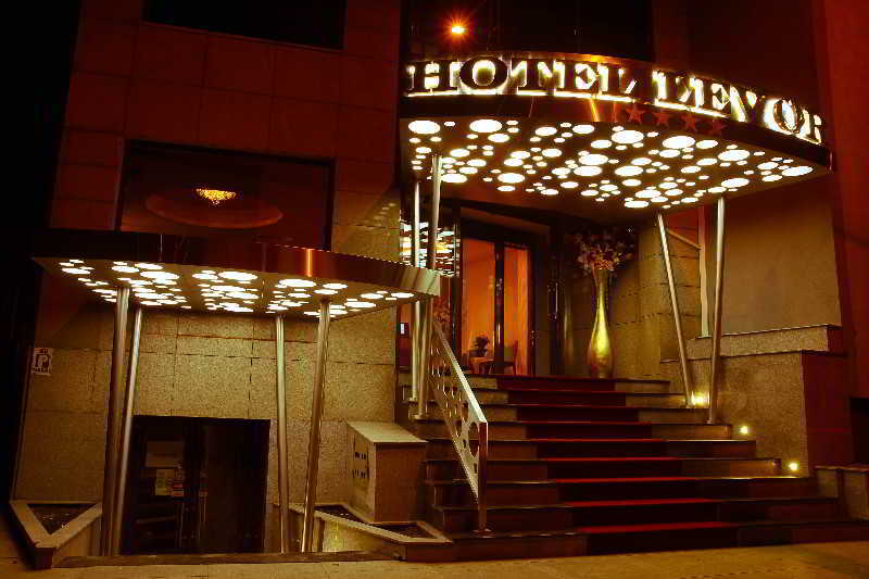 Best Western Hotel Lev Or I Bukarest Exterior foto